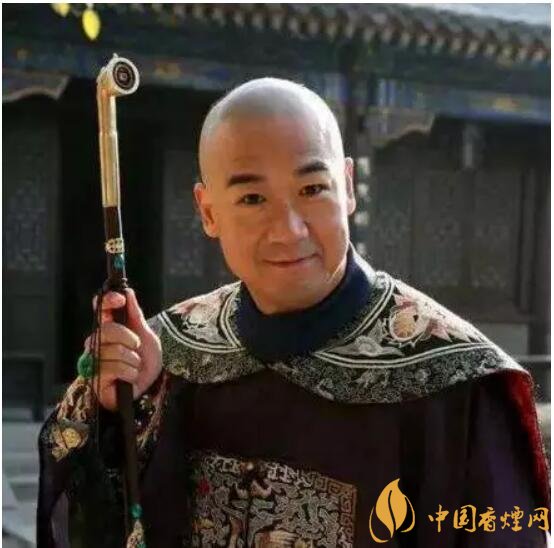 紀(jì)曉嵐愛(ài)抽煙是真的嗎，紀(jì)曉嵐抽的什么煙